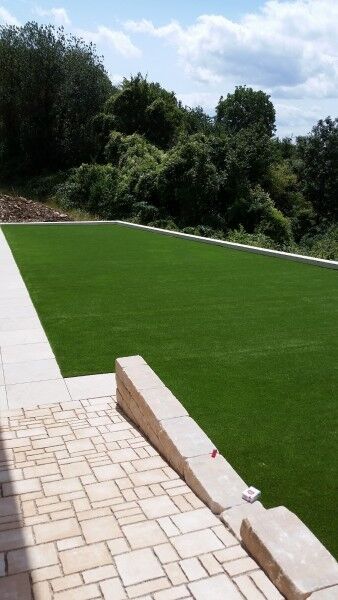 Kunstrasen Comfort-Line 50mm im Garten