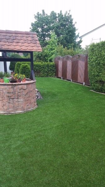 Kunstrasen Premium-Line 40mm im Garten