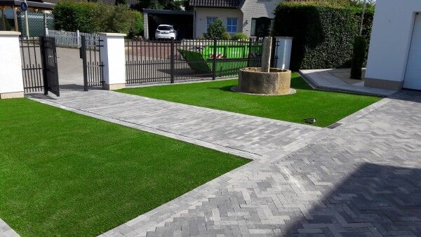 Kunstrasen High-Line 40mm im Vorgarten