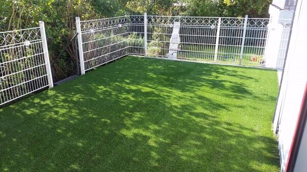 Kunstrasen Basicline 24mm auf Dachterrasse