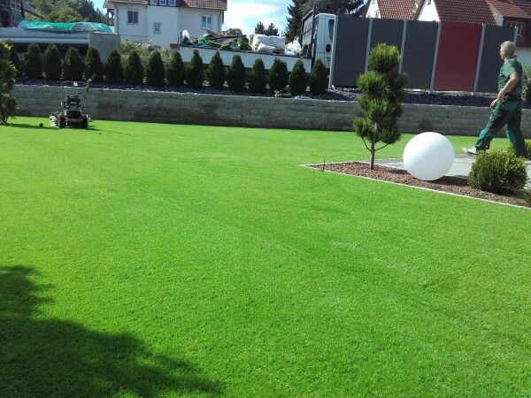 Kunstrasen Comfort-Line 40mm im Garten