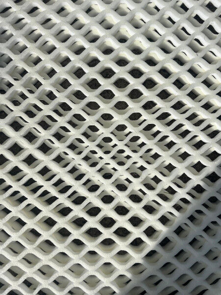 Hybridrasen mit Fallschutz für Kitas, Kindergärten & Schulen (DIN EN 1177 zertifiziert)