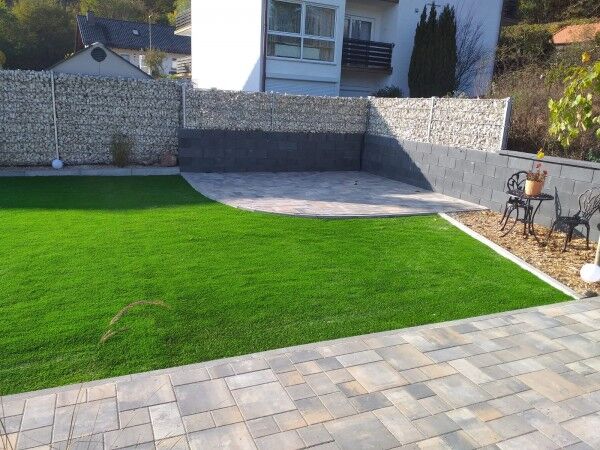 Kunstrasen Classic-Line 40mm für pflegeleichten Garten