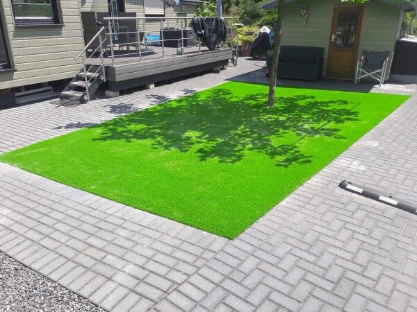 Kunstrasen Comfort-Line 50mm auf Campingplatz