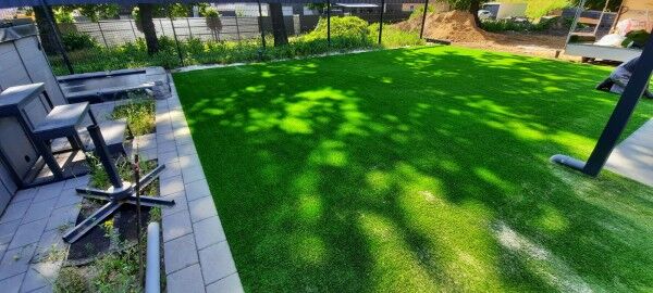 Kunstrasen Comfort Line 40mm im Garten