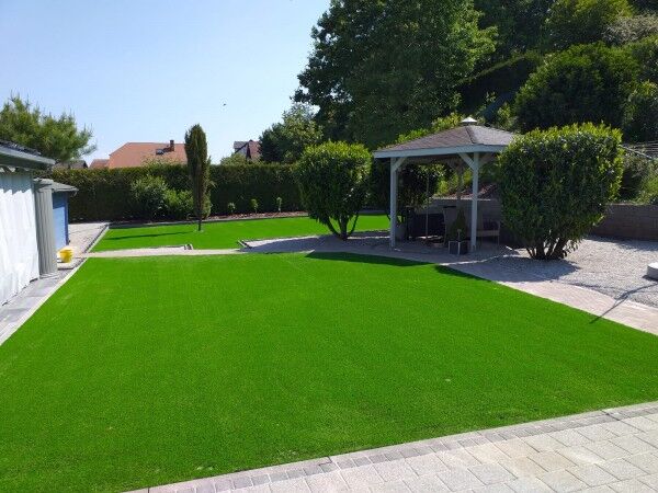 Kunstrasen Comfort-Line 50mm im Garten