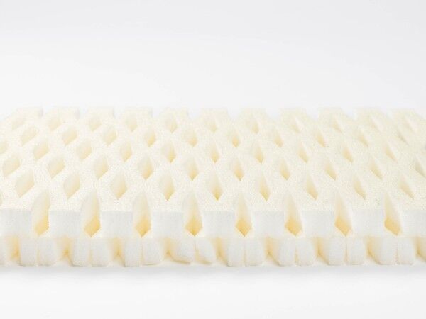 Hybridrasen mit Fallschutz für Kitas, Kindergärten & Schulen (DIN EN 1177 zertifiziert)